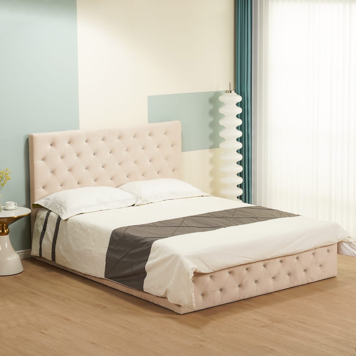 Lit coffre victoria capitonne avec diamant velours